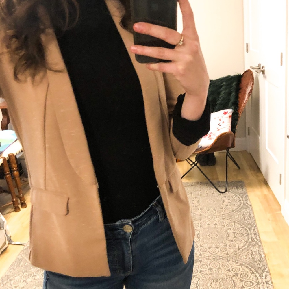 NEW Dynamite Size Small Blazer